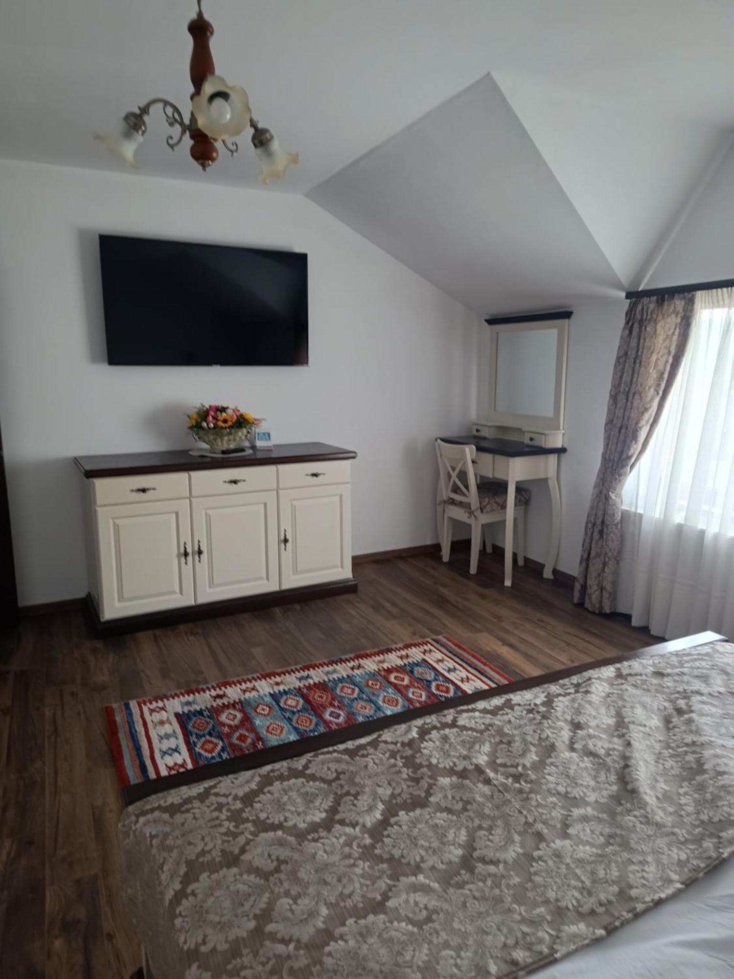 Pensiunea In Poiana Glod  Luaran gambar